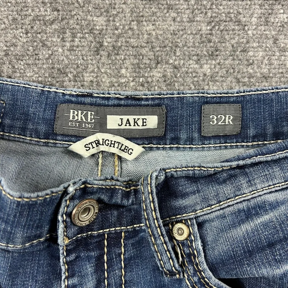 BKE Jake Jeans Mens 32R Blue Straight Leg Medium Wash Whiskered Denim Casual - Picture 5 of 6